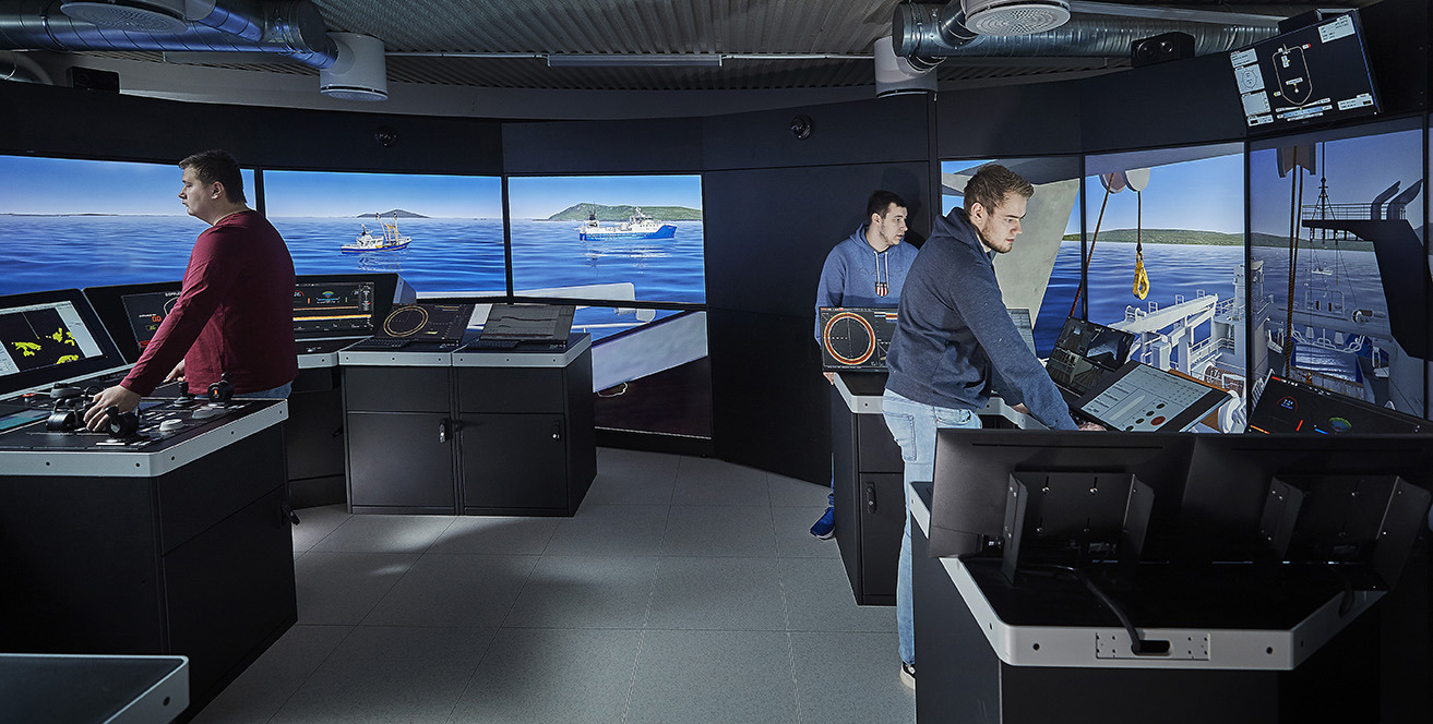 Crew team training in a K-Sim simulator