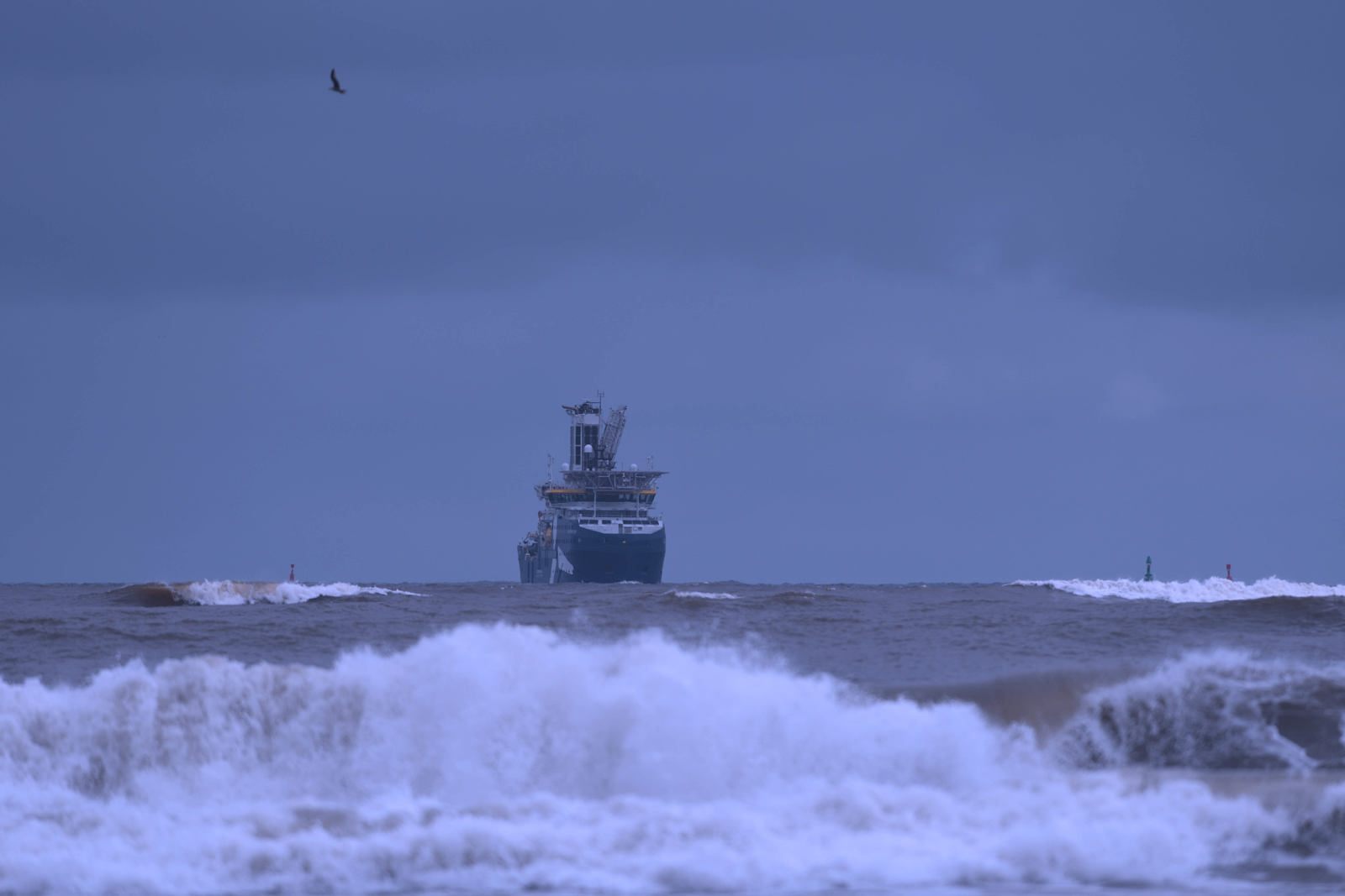 IWS Skywalker in rough sea