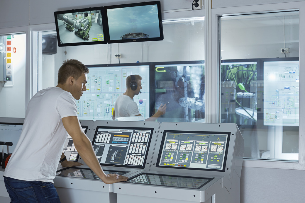 The delivery to Capital Group in Chios, Greece will include a full-mission K-Sim Engine room simulator based on Kongsberg Maritime’s K-Chief automation system, which is used onboard its tankers and gas carriers. 