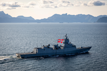 One of the Norwegian Navy's frigates out sailing.