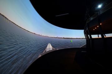 K-Sim Navigation ships bridge simulator surrounded by an advanced visual projection system