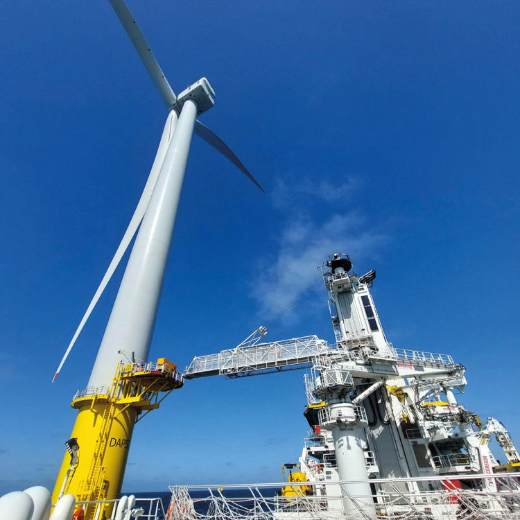 Gangway from Skywalker to windmill